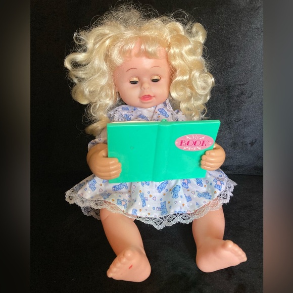 Cute reading doll - Picture 1 of 6